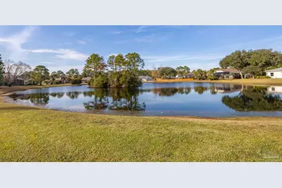 213 Clear Lake Dr, Pensacola, FL 32507 - Photo 49