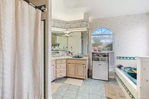 213 Clear Lake Dr, Pensacola, FL 32507 - Photo 19