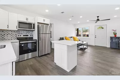 4732 Pine Ln, Pace, FL 32571 - Photo 7