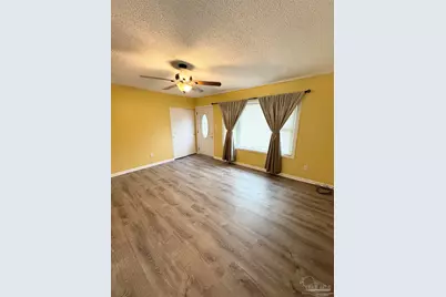 6320 Denver Ave, Pensacola, FL 32526 - Photo 3