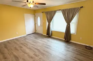 6320 Denver Ave, Pensacola, FL 32526 - Photo 3