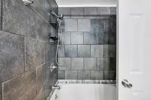 5720 Perkins St, Pensacola, FL 32526 - Photo 17