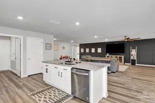 9747 MilleeLoop, Pensacola, FL 32526 - Photo 5