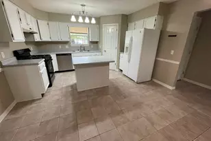 1442 Little Creek Dr, Pensacola, FL 32506 - Photo 11