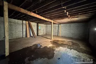 150 Shadow Lawn Ln, Pensacola, FL 32507 - Photo 9