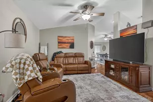 4890 Hilarita Cir, Pace, FL 32571 - Photo 19