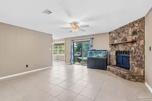 6036 W Shore Dr, Pensacola, FL 32526 - Photo 3