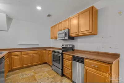 1300 E Fisher St, Pensacola, FL 32503 - Photo 9