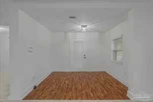 1300 E Fisher St, Pensacola, FL 32503 - Photo 3