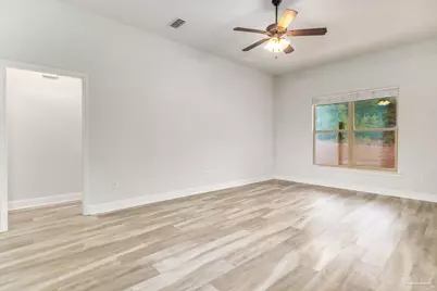 5723 Maggie Rose Cir, Milton, FL 32570 - Photo 5