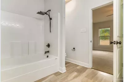 5723 Maggie Rose Cir, Milton, FL 32570 - Photo 23