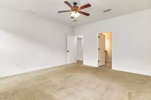 5723 Maggie Rose Cir, Milton, FL 32570 - Photo 17