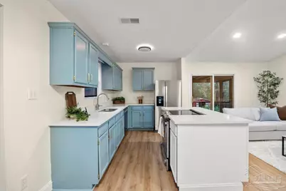 2726 Sanibel Pl, Gulf Breeze, FL 32563 - Photo 15