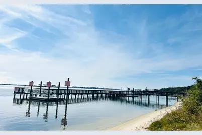 5904 N Bay Point Dr, Pensacola, FL 32507 - Photo 29