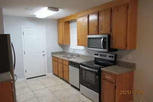 526 Greenberry Dr, Cantonment, FL 32533 - Photo 7