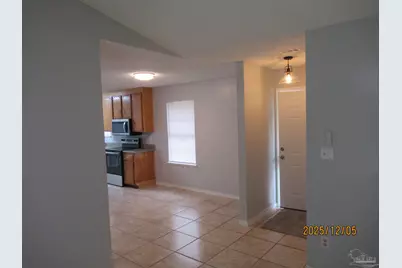 526 Greenberry Dr, Cantonment, FL 32533 - Photo 13