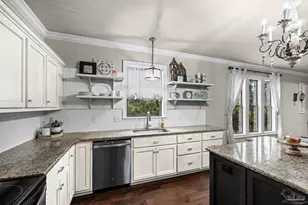 5442 Southlake Dr, Pace, FL 32571 - Photo 13