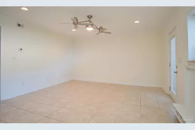 710 Scenic Hwy #202, Pensacola, FL 32503 - Photo 7