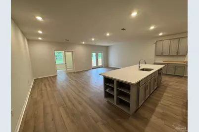 10794 Lucie Ct, Pensacola, FL 32526 - Photo 3