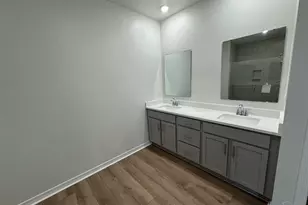 10794 Lucie Ct, Pensacola, FL 32526 - Photo 5