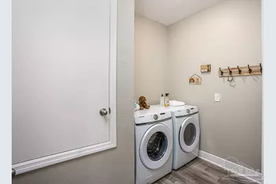 10802 Lucie Ct, Pensacola, FL 32526 - Photo 21