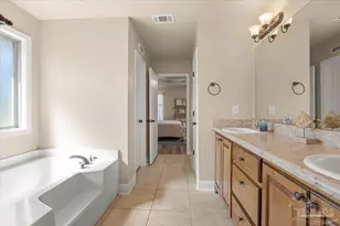 6096 Winchester Cir, Milton, FL 32570 - Photo 15