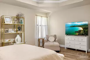 6096 Winchester Cir, Milton, FL 32570 - Photo 13