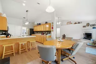 6711 Desoto St, Navarre, FL 32566 - Photo 7