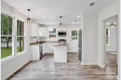 1220 N Kirk St, Pensacola, FL 32505 - Photo 3