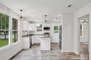 1220 N Kirk St, Pensacola, FL 32505 - Photo 3