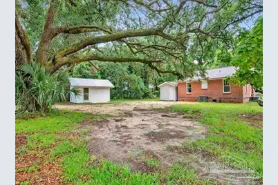 1220 N Kirk St, Pensacola, FL 32505 - Photo 9