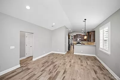 1121 E Maxwell St, Pensacola, FL 32503 - Photo 15