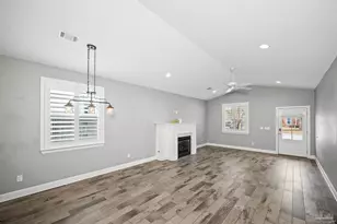 1121 E Maxwell St, Pensacola, FL 32503 - Photo 13