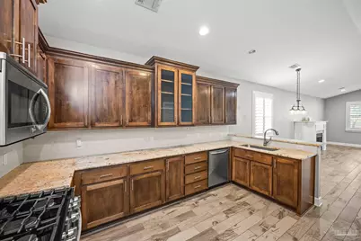 1121 E Maxwell St, Pensacola, FL 32503 - Photo 21