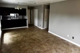 1460 Bakalane Ct, Pensacola, FL 32504 - Photo 5