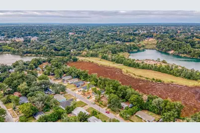 200 Alton Rd, Pensacola, FL 32507 - Photo 13