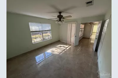 10 Arapaho Dr, Pensacola, FL 32507 - Photo 5