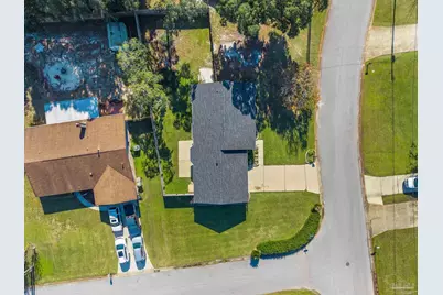 686 Seapine Cir, Pensacola, FL 32506 - Photo 51