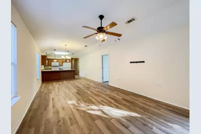 5853 Bilek Dr, Pensacola, FL 32526 - Photo 5