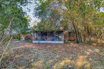204 S Sunset Blvd, Gulf Breeze, FL 32561 - Photo 13