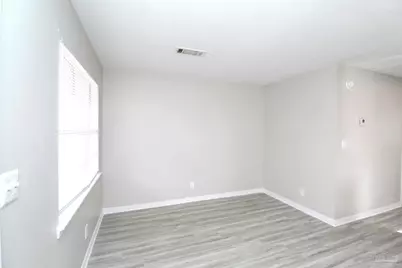 10151 Guidy Ln #B-2, Pensacola, FL 32514 - Photo 5