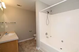 6517 Handy Dr, Milton, FL 32570 - Photo 9