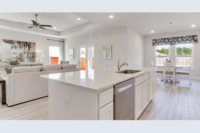 8688 Bluebell St, Milton, FL 32583 - Photo 7