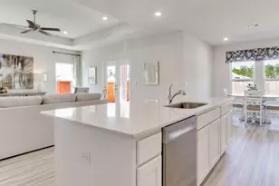 8688 Bluebell St, Milton, FL 32583 - Photo 7