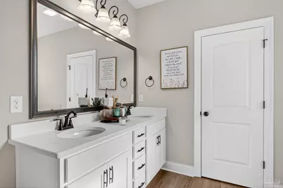 3223 Mountain Laurel Tr, Cantonment, FL 32533 - Photo 11