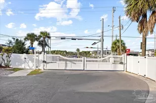 1810 Sea Pines Ln, Navarre, FL 32566 - Photo 49