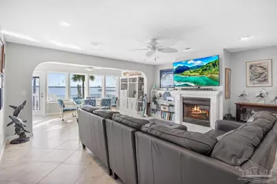 1810 Sea Pines Ln, Navarre, FL 32566 - Photo 13