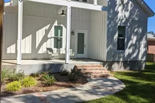 3003 E Blount St, Pensacola, FL 32503 - Photo 3