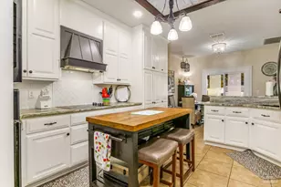 6456 Pansy Dr, Milton, FL 32570 - Photo 5