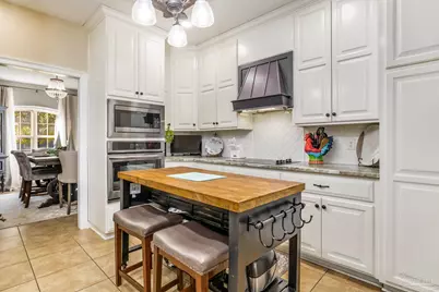 6456 Pansy Dr, Milton, FL 32570 - Photo 7